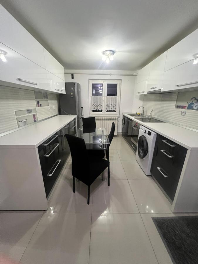 Debo Apartament Lugoj Exterior foto